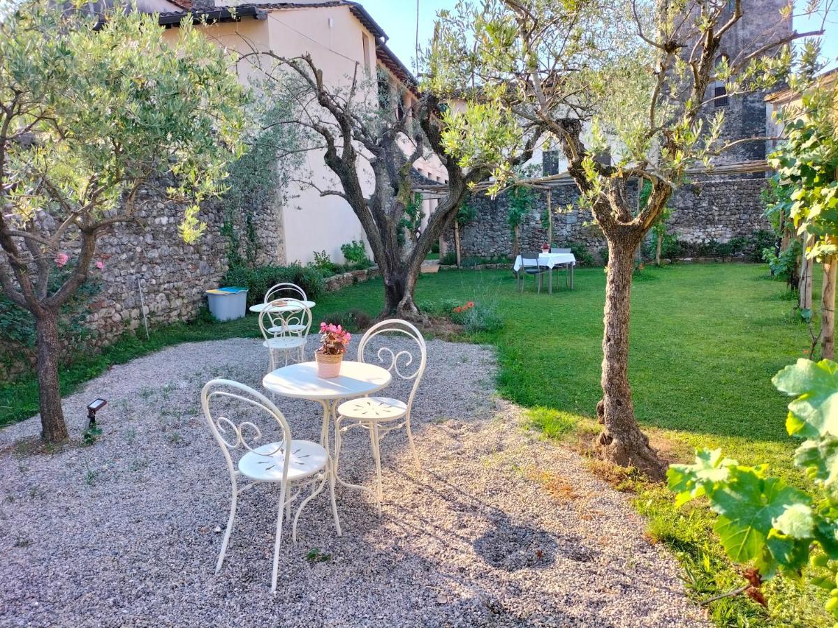 Badia Giulia Prestigious Historical B&B, Camaiore Adults Only - Pets Free Eksteriør billede